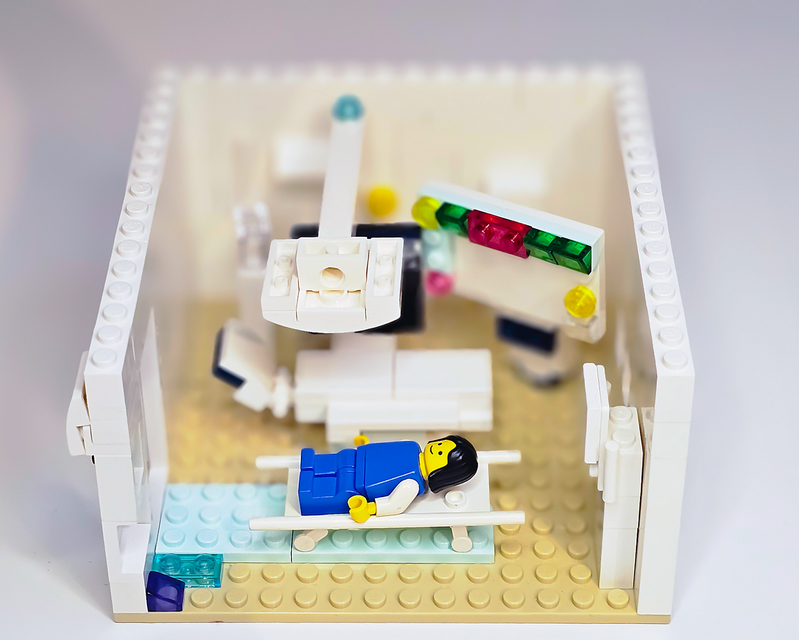 Model LEGO pracowni MRI – widok ogólny
